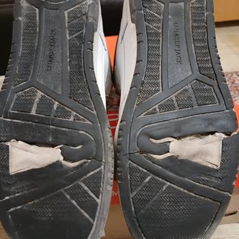 Flo.com.tr'den Aldığımız Lumberjack Ayakkabının Taban Sorunu