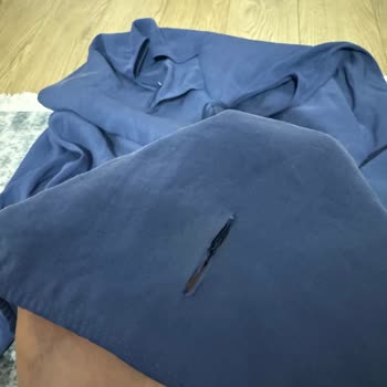 Zara'dan Aldığım Elbiselerde Sürekli Yırtık Sorunu