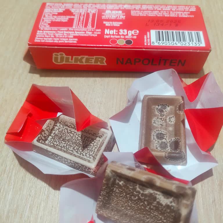 Ülker Napoliten Çikolata Bozuk Çıktı