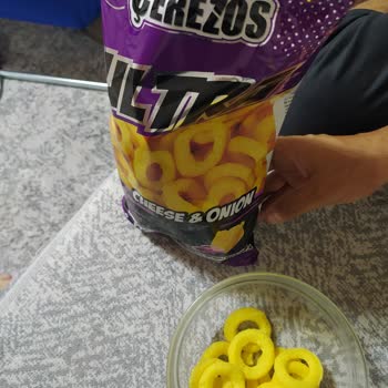 Çerezos Cips Paketinden Kurt Çıkması