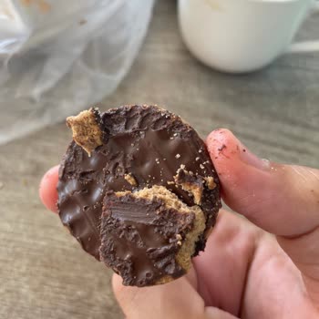 Torku Çikolatası Şekli Sıkıntılı Bisküvi