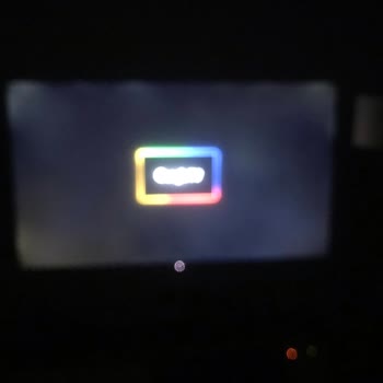 Grundig TV Arızalı Ve Servis Normal Diyor