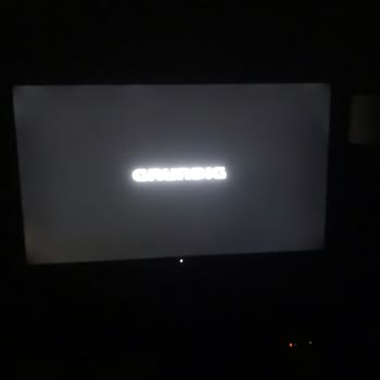 Grundig TV Arızalı Ve Servis Normal Diyor