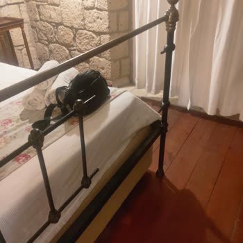Asma Han Alaçatı Ve Trip.com Ayıbı