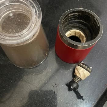 Karaca Züccaciye Karaca Baharatlık Kırıldı