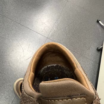 Skechers Ayakkabı Arka Kısmında Topaklanma Ve Kalite Problemi