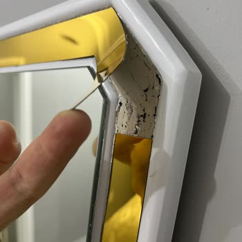 Anitta Mobilya (İnegöl) Anitta Luxury Home Mobilyaları Hasarlı Yolladı Değişim Yapmıyor