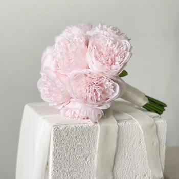 Begonya Çiçek & Çikolata Çiçeğimi Yapamadı Paramı Vermedi