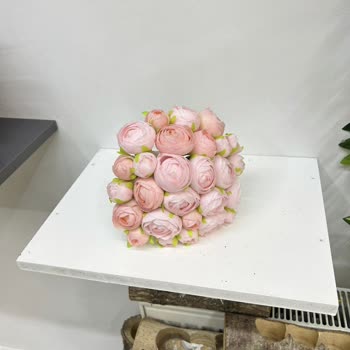 Begonya Çiçek & Çikolata Çiçeğimi Yapamadı Paramı Vermedi