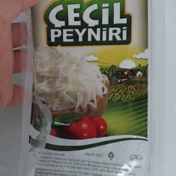 Hakmar Gıda Pendik'te Satın Alınan Çeçil Peynirinde Küflenme Sorunu