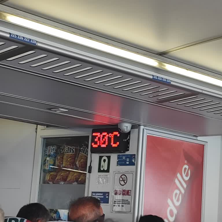 İDO Seferinde Klimasız Yolculuk Mağduriyeti