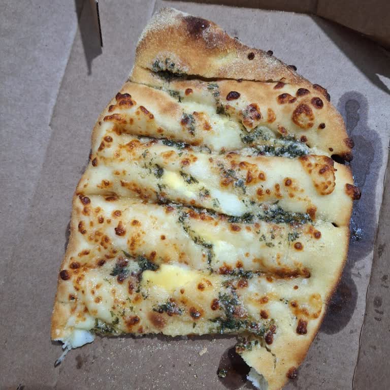 Domino's Bozulan Fırın Pizzayı İyi Pişiremedi.