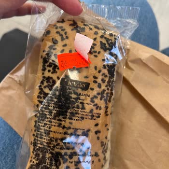 Kahve Durağı SKT Etiketi Değiştirilmiş Küflü Sandviç