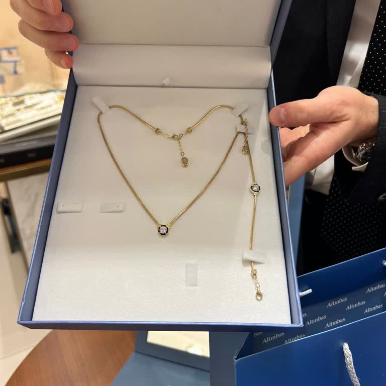 Altınbaş Kendi Kendine Kopan Bilekliği Zorla Geri Vermesi! Pişmanlık!