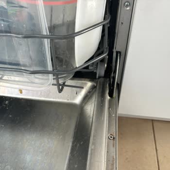 Vestel Bulaşık Makinesi Hasarlı Ve Yetkili Servis İlgisizliği