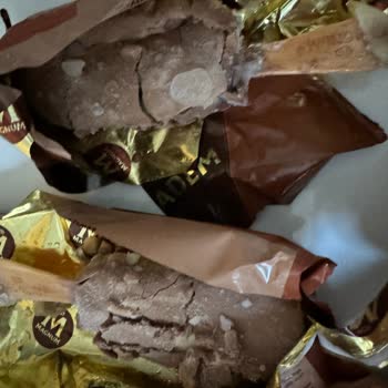 Carrefour SA Magnum Mini Dondurmalar Bozuk Çıktı