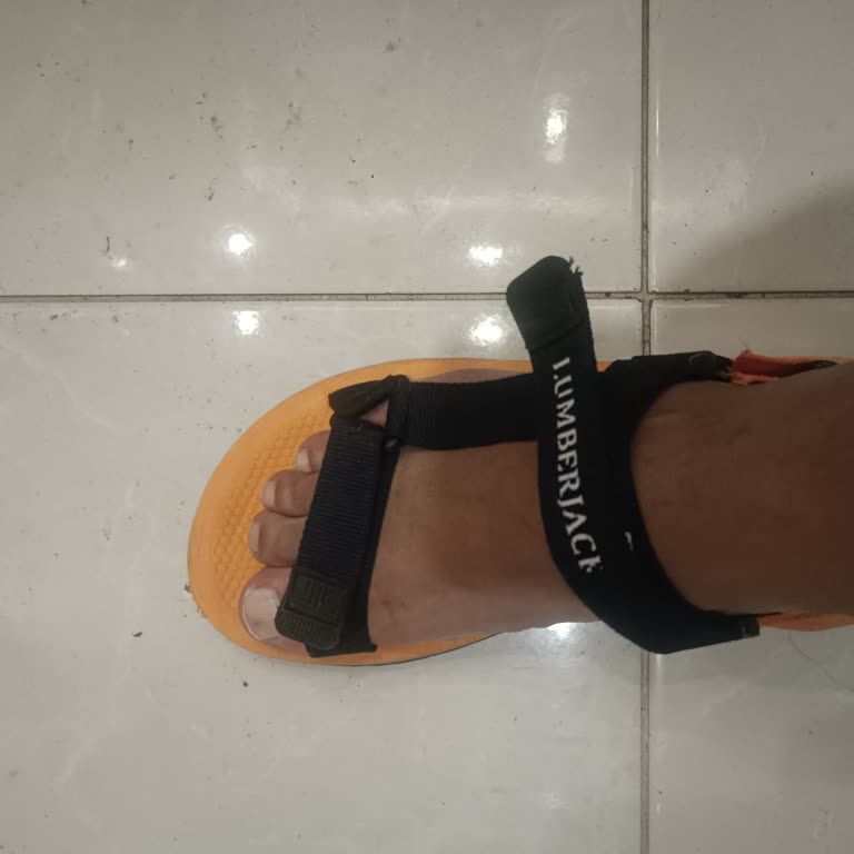 Lumberjack Plaj Sandaleti Güvenlik Sorunu