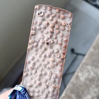 Nestle Crunch Bozulmuş Çikolata