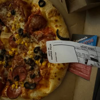Domino's Pizza Gelen Pizzada Çıkarılmayan Malzeme