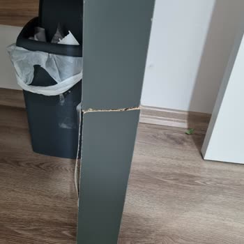 Vivense Tamir Edilmeyen Masa