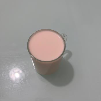 Pınar Et ve Süt Laktozsuz Sütün Beklenmedik Rengi