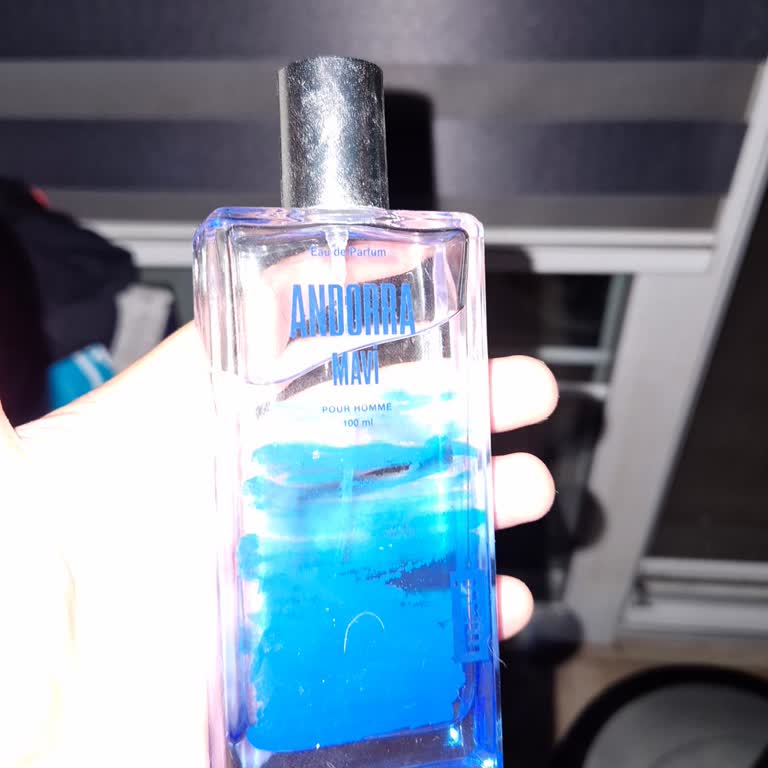 Mavi Parfüm Fiyaskosu