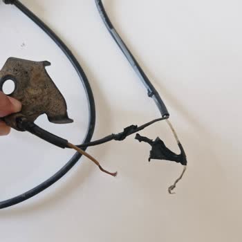 Toyota Corolla Parmaksızlar Yetkili Servisi HKK.