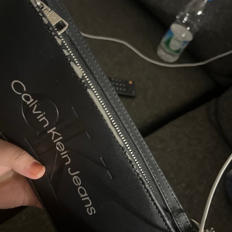 Boyner'den Aldığım Calvin Klein Çantada Sorun Yaşadım