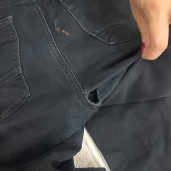 Boyner'den Kullanılmış Ve Eskitilmiş Pantolon Geldi