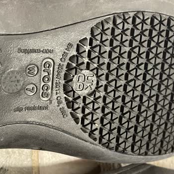 Crocs Terlik & Ayakkabı Numara Sorunu Ve Kötü Müşteri Hizmeti!