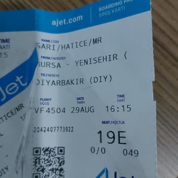 AJet Habersiz Uçak Koltuk Değişimi