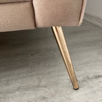 İstikbal Koltuklarımız Çöktü, Oturup Kalkarken Ses Çıkartıyor!