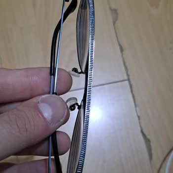 Morlin Bron Gözlükte Renk Atma Ve Boya Dökülmesi Sorunu