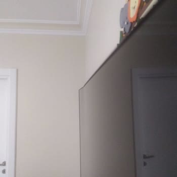 Teleskop Televizyonun Sol Üst Köşesinde Göçük Problemi Ve Satıcıdan Yardım Beklentisi