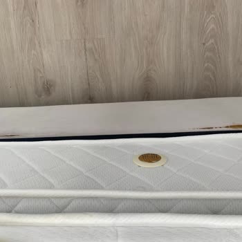 Enes Mobilya (Karabağlar) Eşya Alırken Biz Araştırma Yapmadık Siz Yapın.