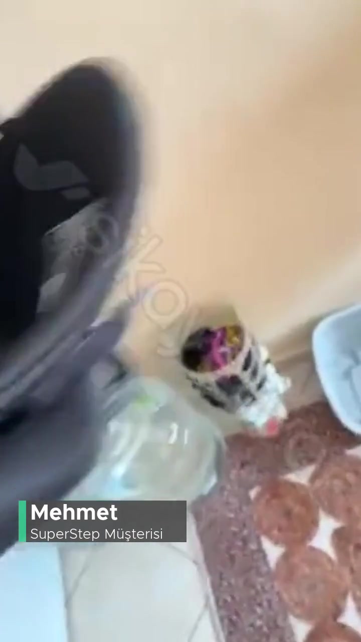 SuperStep Müşteriyi Umursamıyor, Yardımcı Olmuyor videonun kapak resmi