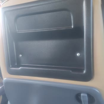 Palandöken Turizm Erzurum Palandöken 25 Otobüs Firması Koltuklar Dar Oturamıyoruz.