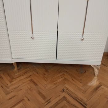 Desira Koltuk Siteler Kırık Yıpranmış Ürünler