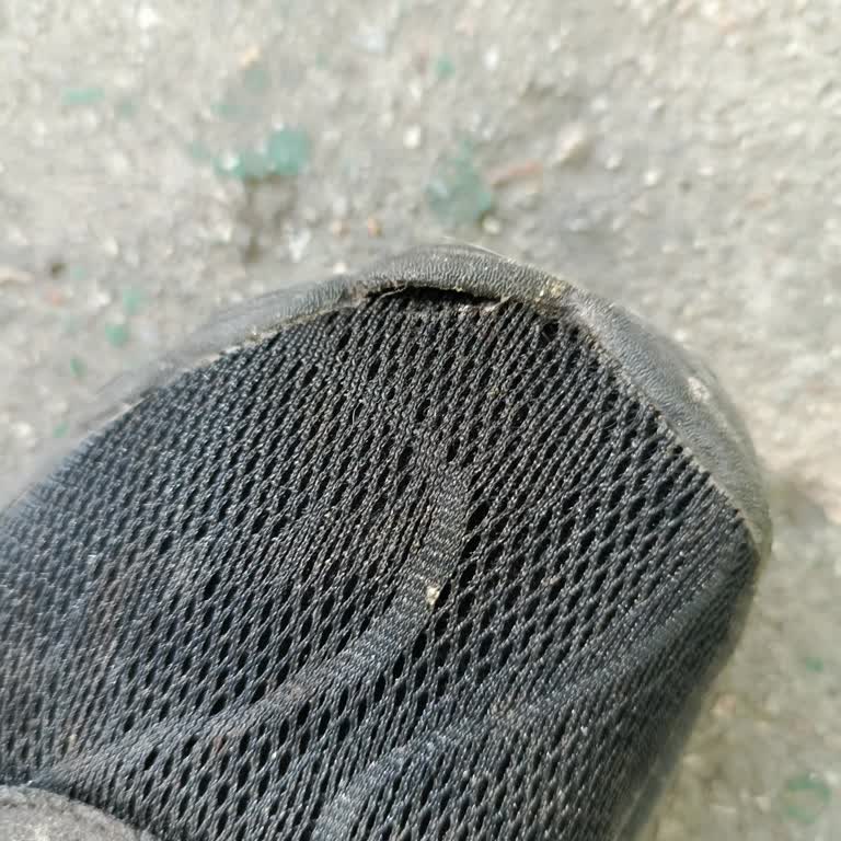 The Lootz 1 Ayda Açılan Ayakkabı