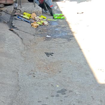 Buca Belediyesi Çöpçüleri Çöpleri Toplamıyor