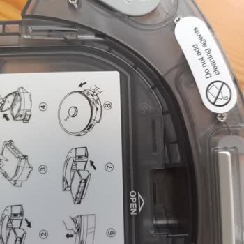 TCL Electronics TCL Sweeva 2500M Su Haznesi Vida Yerlerinden Çatladı Sızdırıyor