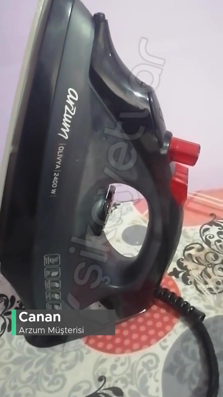 Arzum Yeni Aldığım Ütü Yakıyor videonun kapak resmi