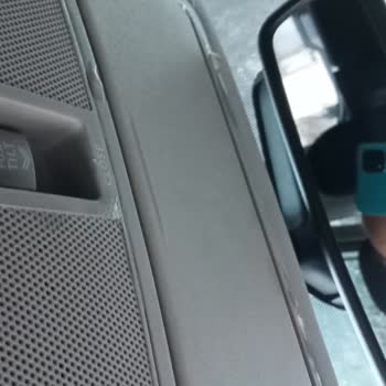 Nissan Sunroof'tan Su Kaçırıyor