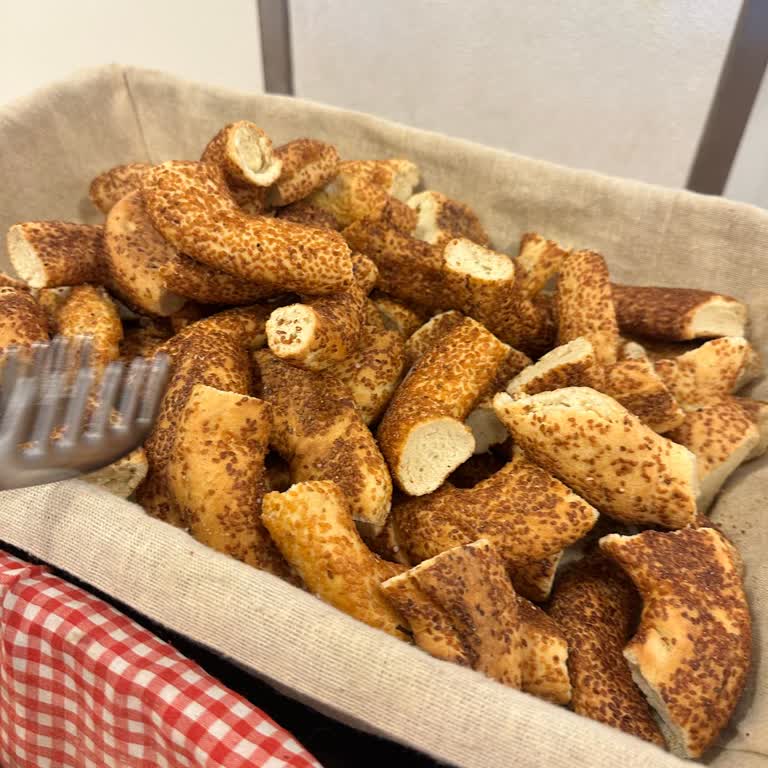 Grand Efe Yetersiz Hizmet Ve Hijyen Sorunlarıyla Dolu Bir Tatil Deneyimi