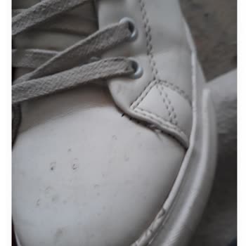 Deichmann Mağazası Yardımcı Olun