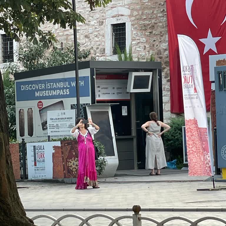 Yabancının Müze Kart İndiriminden Yararlanamaması!