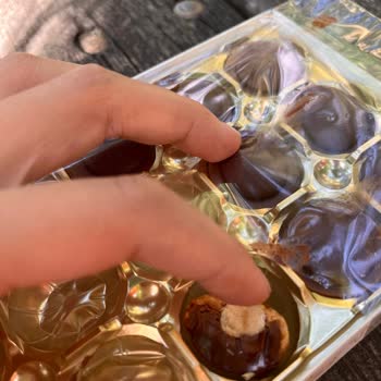 Toffifee İçinde Kıl Çıktı