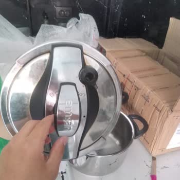 Karaca Züccaciye Karaca Düdüklü Patladı Eridi Garanti Yetersizliği