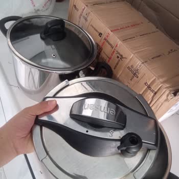 Karaca Züccaciye Karaca Düdüklü Patladı Eridi Garanti Yetersizliği