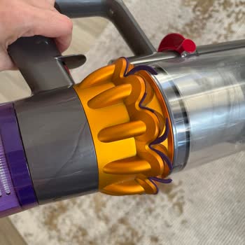 Dyson V15 Süpürge Sorunları Ve Müşteri Hizmetleri İlgisizliği